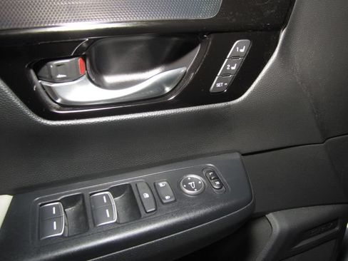 Certified 2024 Honda CR-V EX-L image 11
