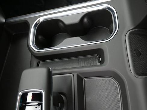 New 2026 Chevrolet Silverado 1500 High Country w/ Technology Package image 19