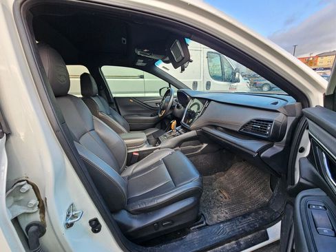 Used 2022 Subaru Outback Wilderness w/ Wilderness Package image 9