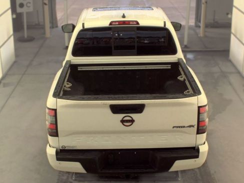 Used 2022 Nissan Frontier PRO-4X w/ Pro-4X Premium Package AWD/4WD image 19