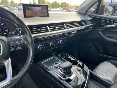 Used 2019 Audi Q7 3.0T Premium Plus AWD/4WD image 35