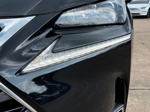 Used 2016 Lexus NX 200t FWD image 14