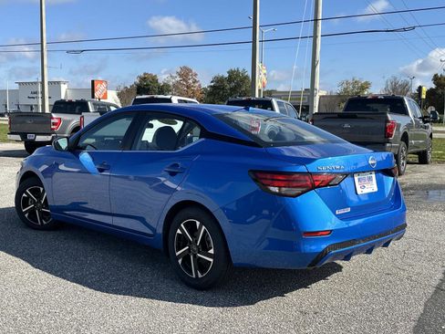 Used 2024 Nissan Sentra SV image 6