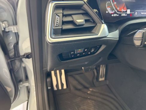 Used 2022 BMW 230i Coupe w/ Premium Package 2 RWD image 40