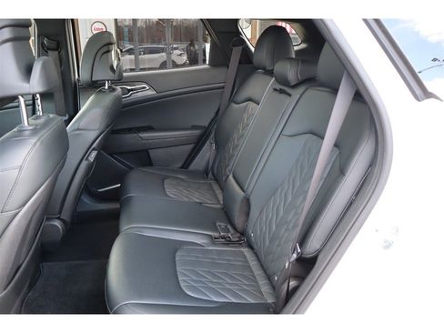 Used 2023 Kia Sportage X-Line w/ X-Line Premium Package image 16