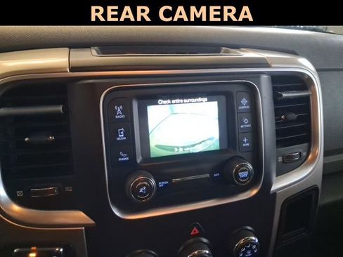 Used 2019 RAM 1500 Classic SLT image 15