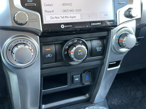 Used 2022 Toyota 4Runner TRD Sport w/ Technology Package AWD/4WD image 31