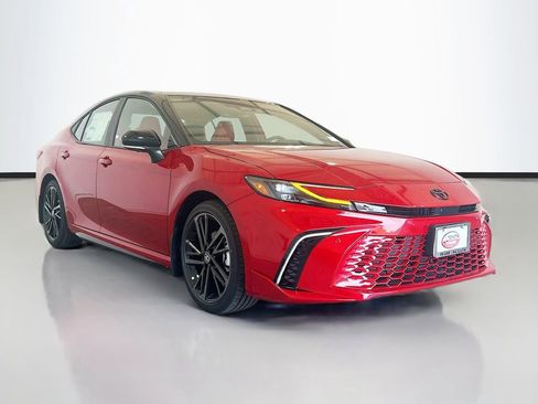 New 2026 Toyota Camry XSE FWD image 3