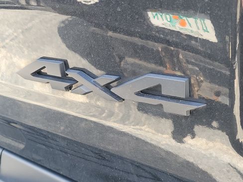 Used 2023 RAM 1500 Limited AWD/4WD image 10