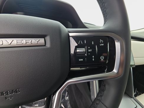 Certified 2025 Land Rover Discovery Sport S AWD/4WD image 18