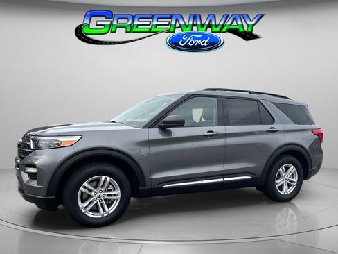 Certified 2023 Ford Explorer XLT w/ Equipment Group 202A image 1