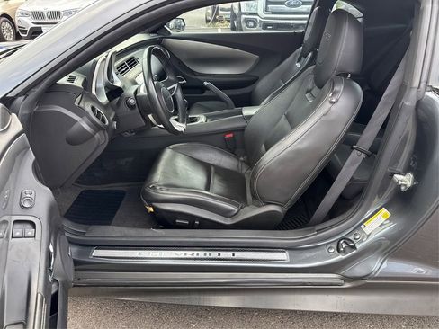 Used 2010 Chevrolet Camaro SS w/ RS Package image 10