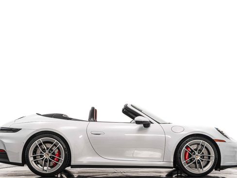 Used 2026 Porsche 911 Carrera S image 2