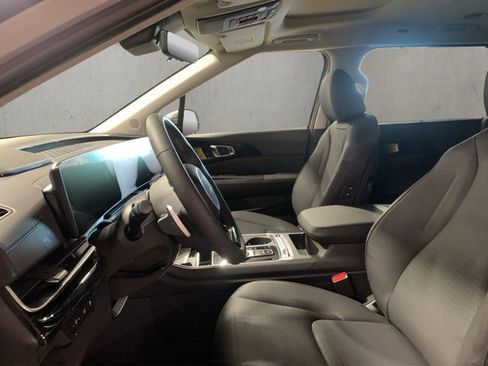 New 2026 Kia Carnival SX Prestige image 9