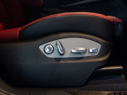 New 2026 Porsche Macan Turbo AWD/4WD image 33