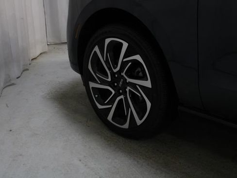 New 2026 Lincoln Navigator L Reserve image 57