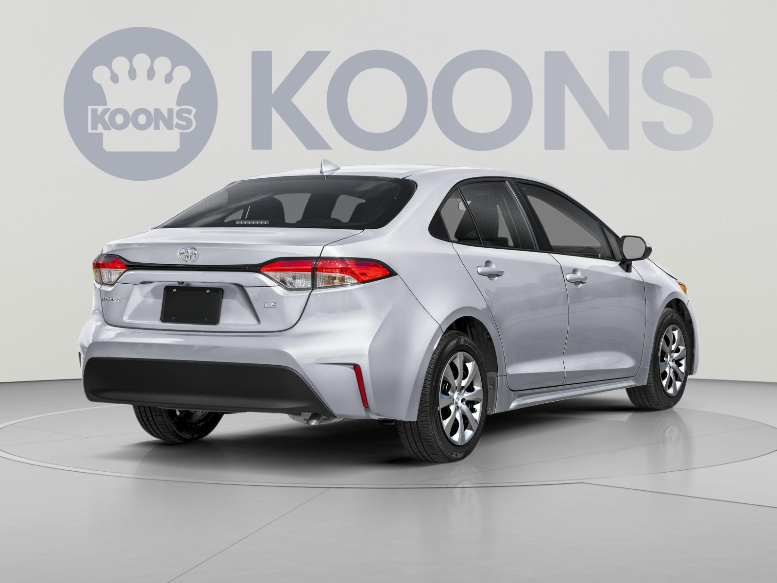 Used 2025 Toyota Corolla LE FWD image 2