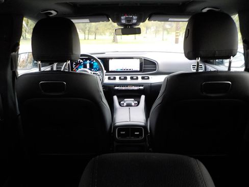 Used 2020 Mercedes-Benz GLE 350 4MATIC image 10