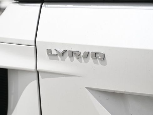 Used 2024 Cadillac Lyriq Sport RWD image 13