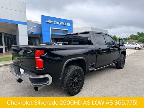 Used 2024 Chevrolet Silverado 2500 LTZ w/ LTZ Convenience Package AWD/4WD image 24