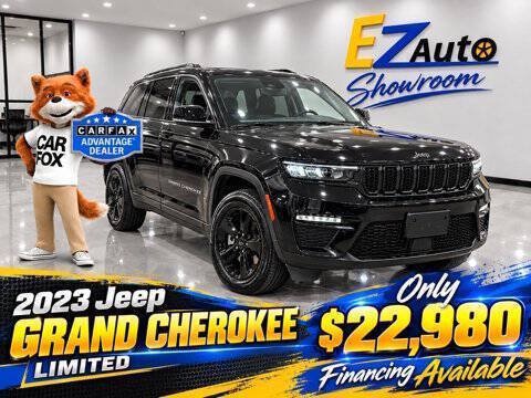 Used 2023 Jeep Grand Cherokee Limited w/ Black Appearance Package AWD/4WD image 11