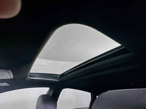 Used 2025 Honda Accord Sport image 27