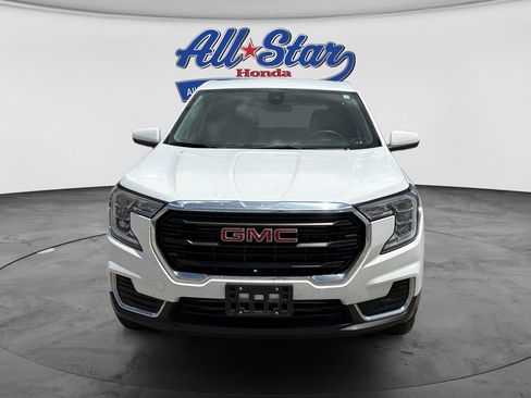 Used 2022 GMC Terrain SLE FWD image 9