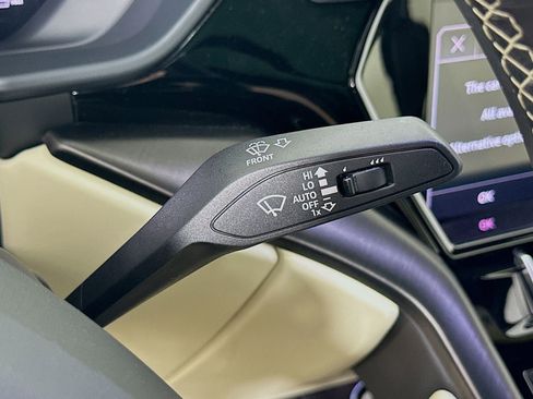 Used 2024 Lamborghini Urus S AWD/4WD image 22