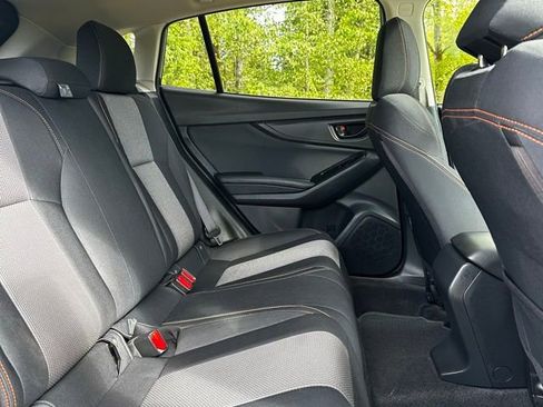 Used 2019 Subaru Crosstrek 2.0i Premium image 17