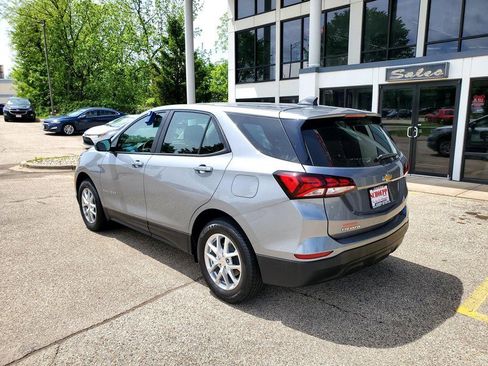 Used 2023 Chevrolet Equinox LS AWD/4WD image 7