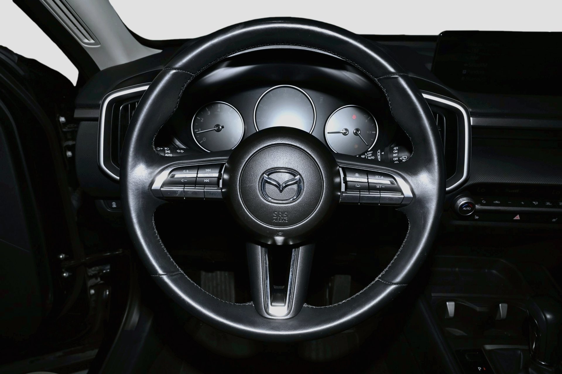 Used 2024 MAZDA CX-50 AWD 2.5 S w/ Premium Package image 32