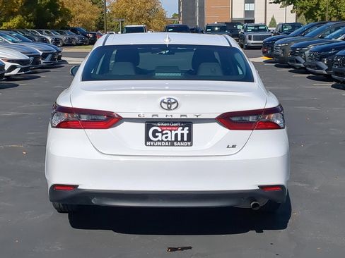 Used 2024 Toyota Camry LE image 5