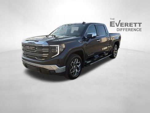 Used 2023 GMC Sierra 1500 SLT w/ SLT Premium Plus Package image 3