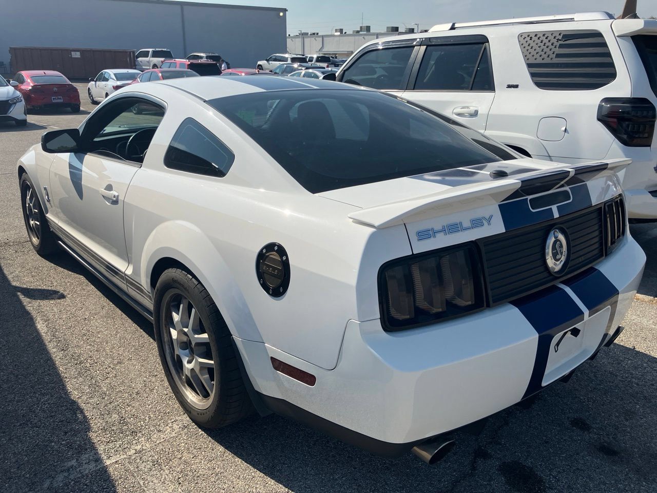 Used 2007 Ford Mustang Shelby GT500 RWD image 17