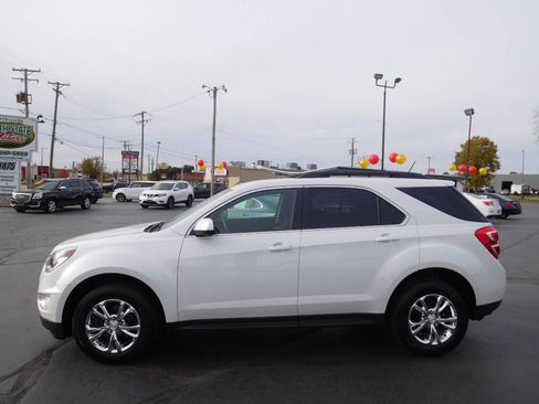Used 2016 Chevrolet Equinox LT w/ Convenience Package image 2