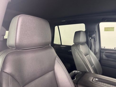 Used 2024 Chevrolet Tahoe Z71 w/ Luxury Package AWD/4WD image 40