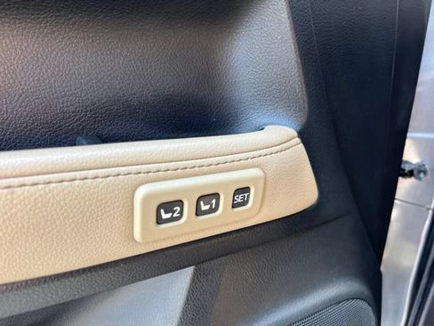 Used 2017 Toyota 4Runner Limited AWD/4WD image 36