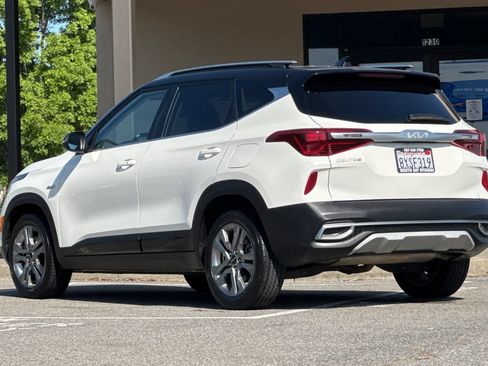 Used 2022 Kia Seltos S AWD/4WD image 6