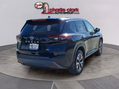 Certified 2023 Nissan Rogue SV image 5