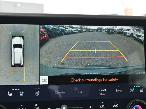 Used 2024 Lexus GX 550 w/ Cold Area Package image 26