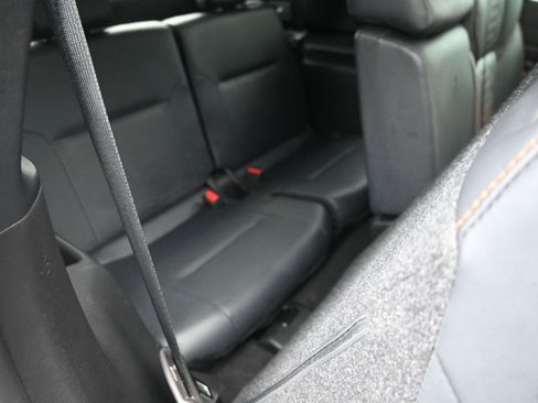 Used 2022 Mitsubishi Outlander SEL image 32