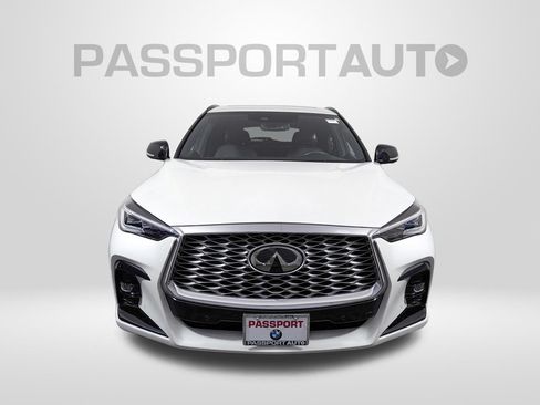 Used 2023 INFINITI QX55 Sensory w/ Lighting Package AWD/4WD image 10