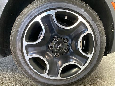 Used 2014 MINI Cooper Paceman image 23