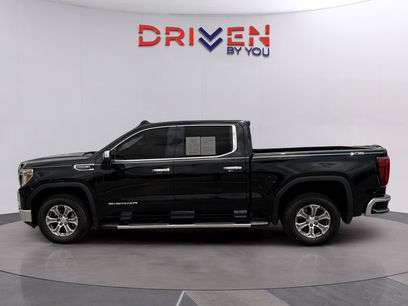 Used 2021 GMC Sierra 1500 SLT w/ SLT Convenience Package