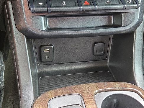 Used 2015 GMC Canyon SLE w/ SLE Convenience Package AWD/4WD image 29
