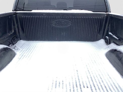 Used 2014 Ford F150 XLT image 31