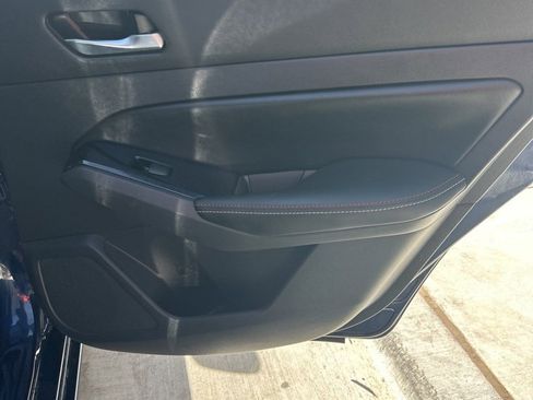 Used 2023 Nissan Altima 2.5 SR w/ SR Premium Package image 13