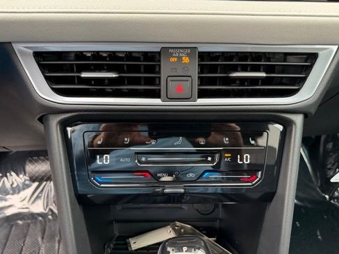 New 2026 Volkswagen Taos SEL AWD/4WD image 21