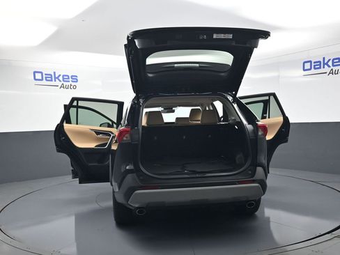 Used 2023 Toyota RAV4 Limited AWD/4WD image 58