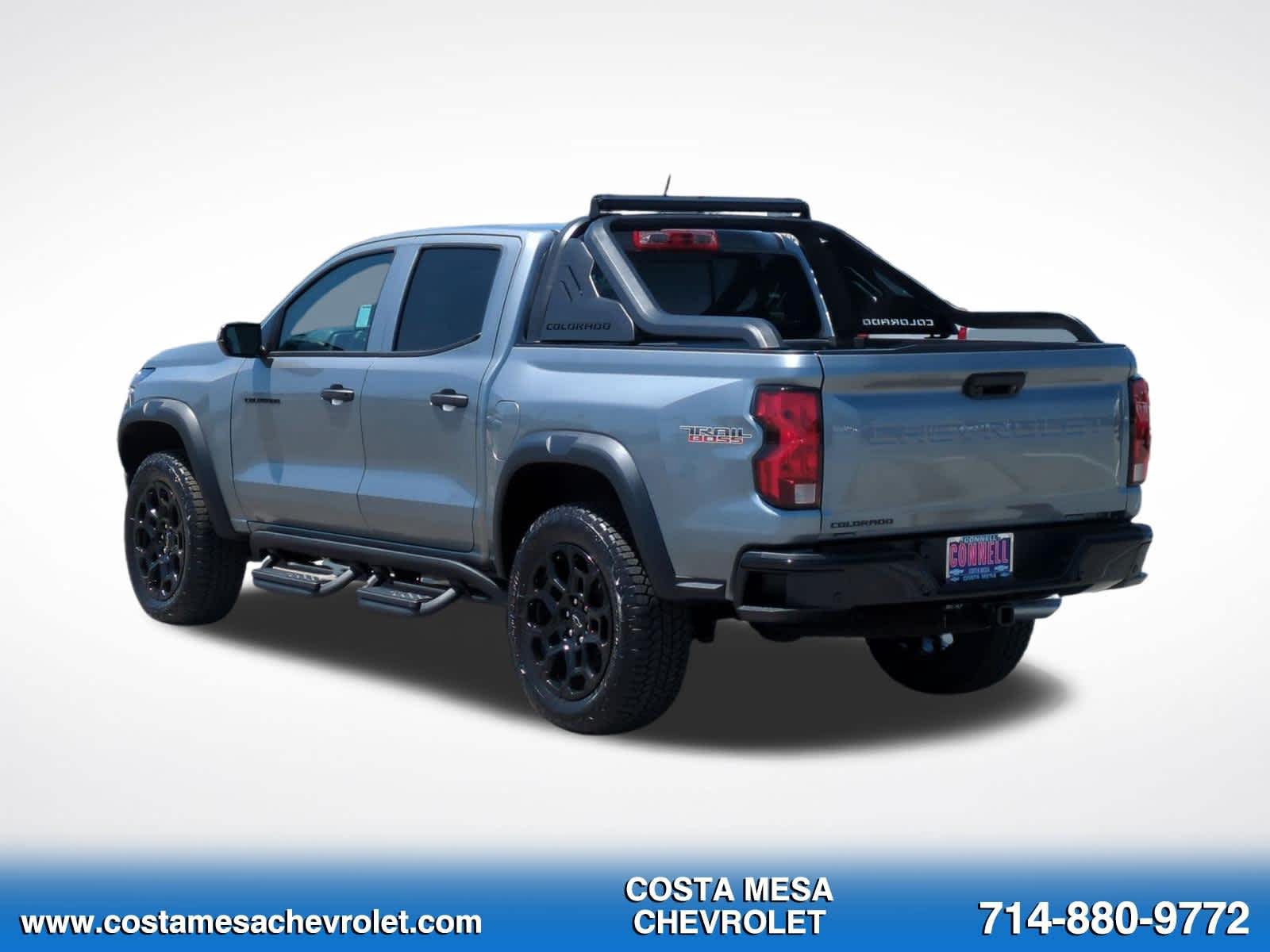New 2026 Chevrolet Colorado Trail Boss w/ Midnight Edition AWD/4WD image 7